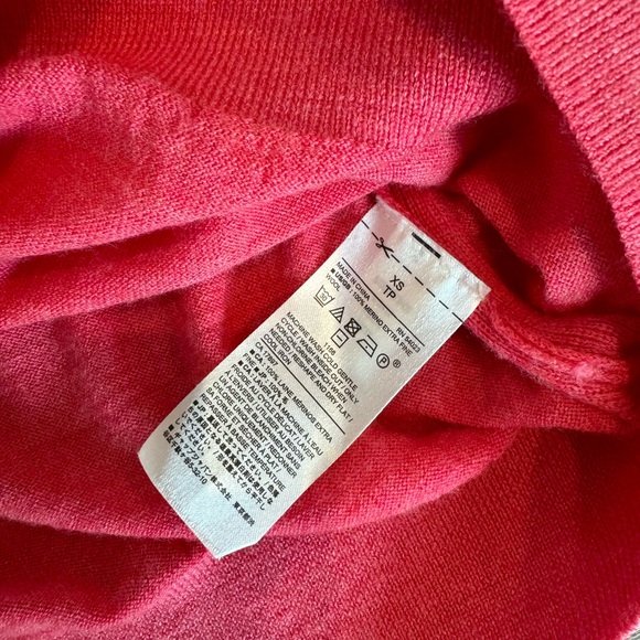 Banana Republic 100% Merino Wool Crewneck Sweater XS very pretty pink - Picture 3 of 4